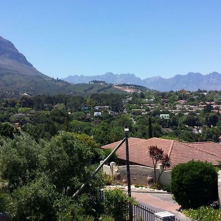 29 Carissa Street Lägenhet Somerset West Exteriör bild