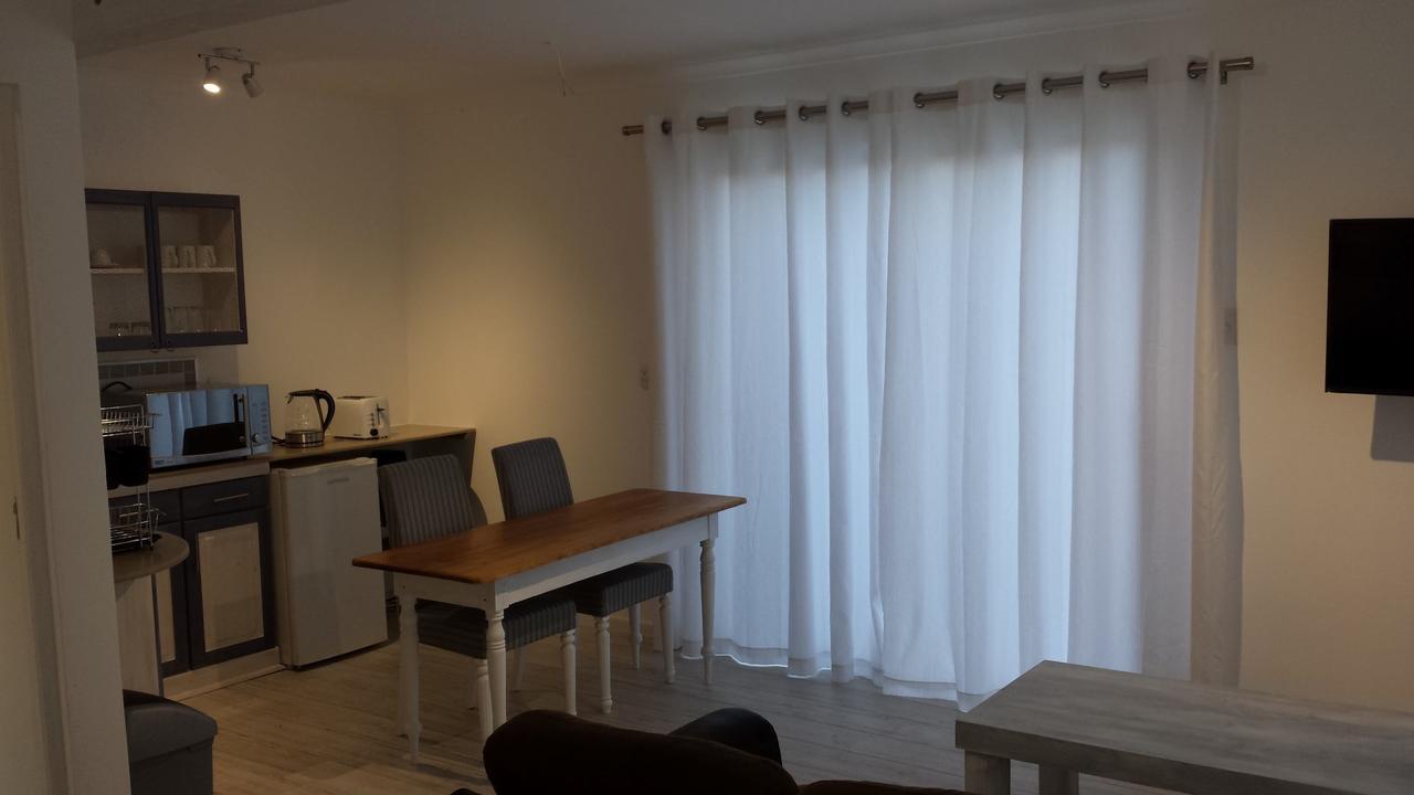 29 Carissa Street Lägenhet Somerset West Exteriör bild