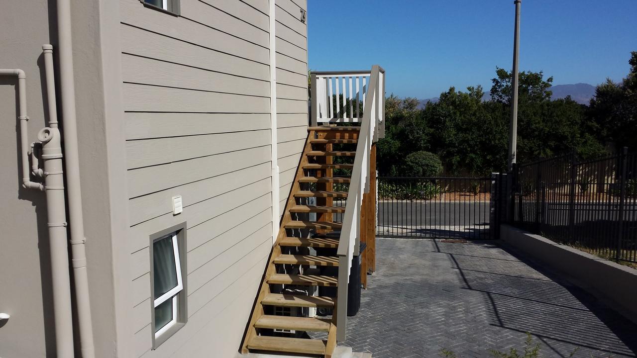 29 Carissa Street Lägenhet Somerset West Exteriör bild