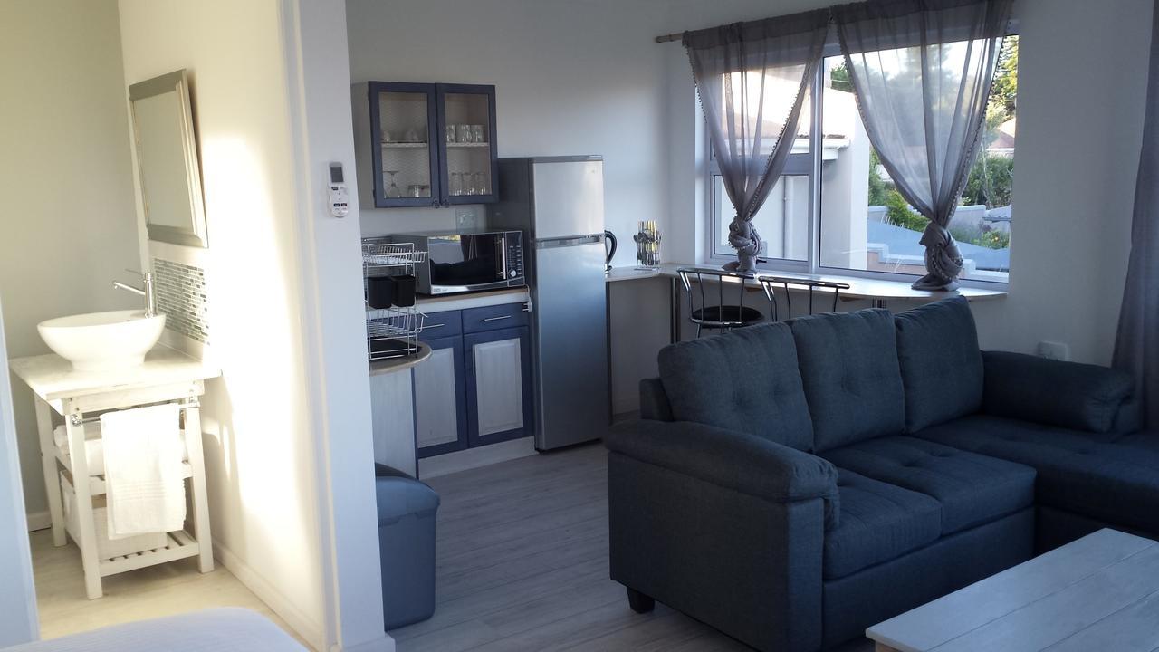 29 Carissa Street Lägenhet Somerset West Exteriör bild